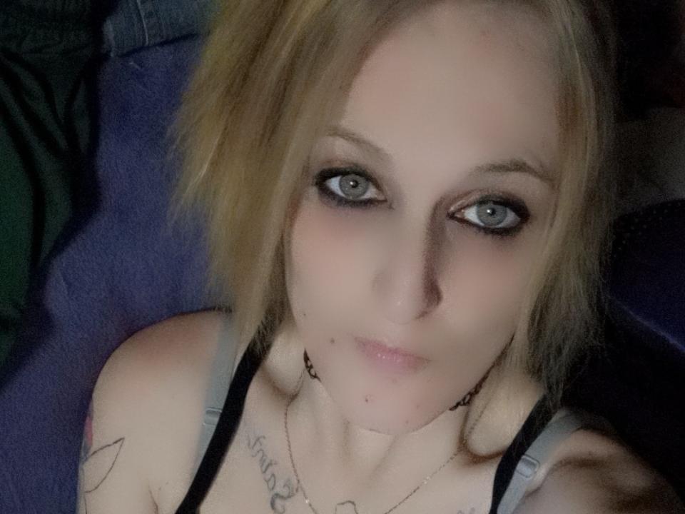 SkyDreams - Live porn &amp; sex cam - 19828650