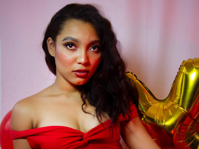 LoraineRioss - Live porn &amp; sex cam - 19829854