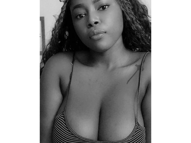 EmiraHot - 라이브 포르노 &amp; 섹스 캠 - 19830382