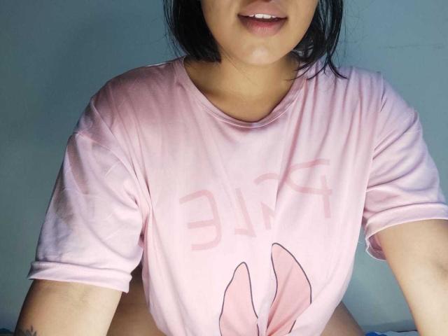 LizzyBush - Live Sex Cam - 19831714
