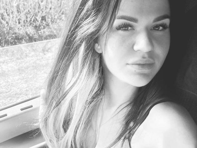 AlinaBlanka - Sexe cam en vivo - 19831858