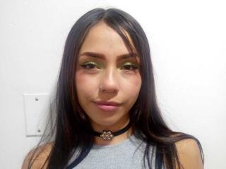 KilyeBlue - Live porn &amp; sex cam - 19833726