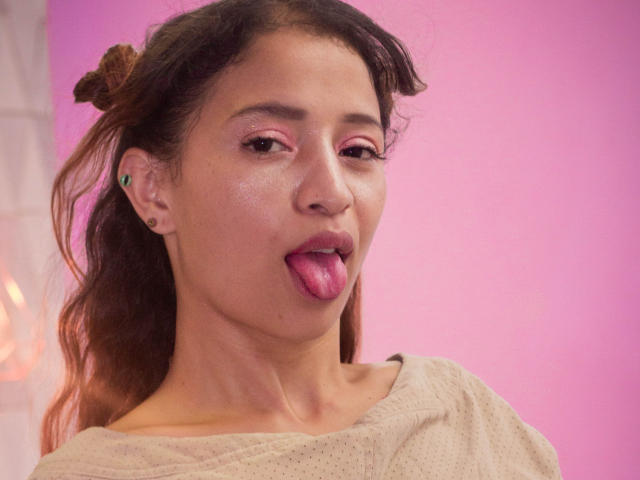 HannyBruce - Live porn &amp; sex cam - 19837670