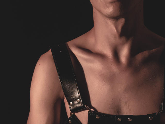 JacobStrokes - Live porn &amp; sex cam - 19837962