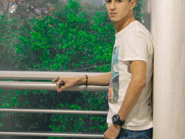 JacobStrokes - сексуальная веб-камера в реальном времени - 19837974