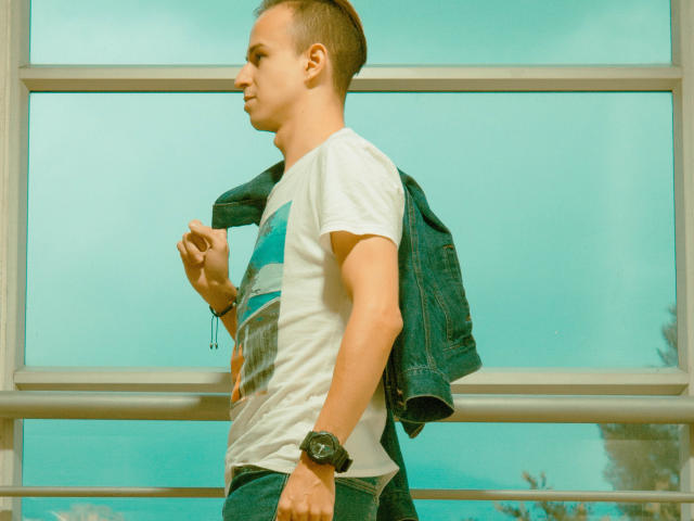 JacobStrokes - Live porn &amp; sex cam - 19837986