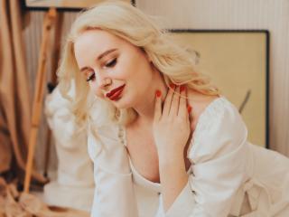 EvelinaSnow - Live porn &amp; sex cam - 19843610