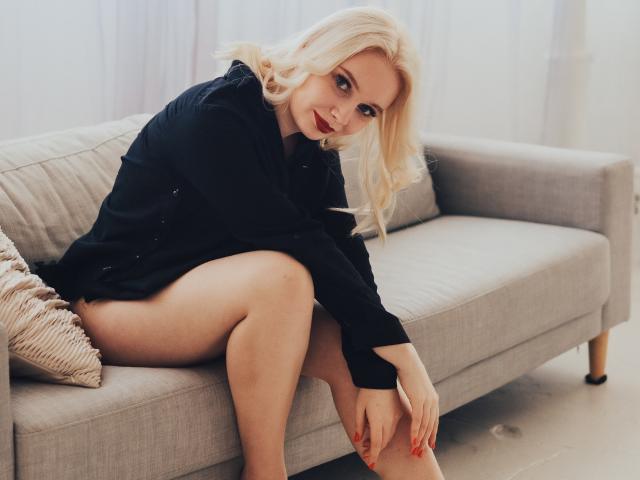 EvelinaSnow - Sexe cam en vivo - 19843858