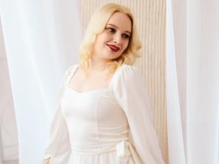 EvelinaSnow - Live porn &amp; sex cam - 19843966