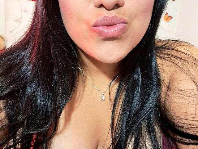 VivianaThomson - Live sex cam - 19848158