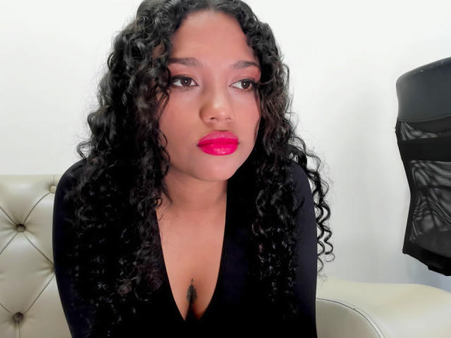 StefannyCambell - Live porn &amp; sex cam - 19849058