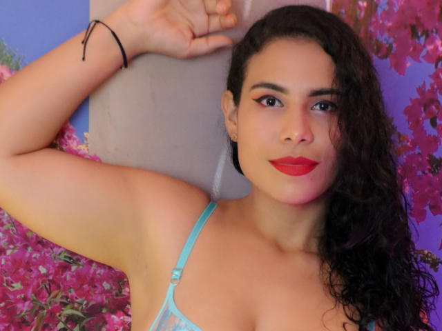 DavinaWalkers - Sexe cam en vivo - 19849942