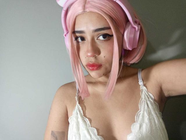 AnniEvans - Live porn &amp; sex cam - 19850926