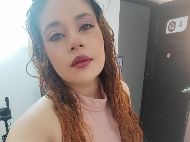 NaomyAdamss - Live porn &amp; sex cam - 19859986