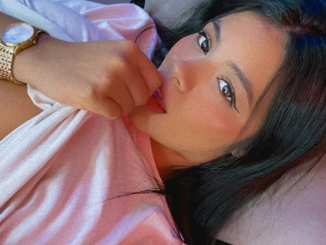 CassieRay - Live sex cam - 19860558