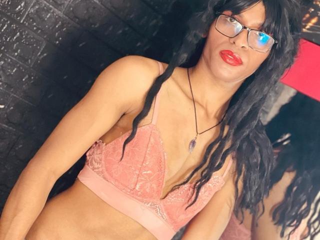 ArtemisEvans69 - Live porn &amp; sex cam - 19860618