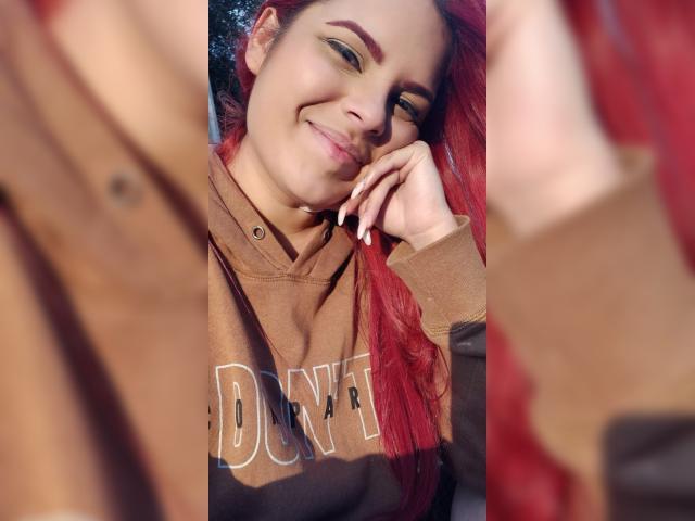 SelenaTyler - פורנו בשידור חי ומצלמת סקס - 19860714