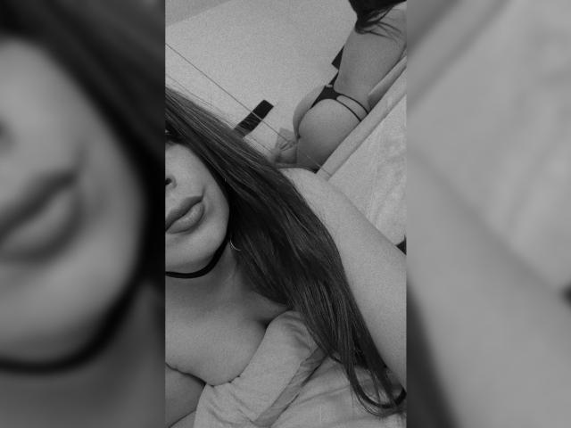 SelenaTyler - Live porn &amp; sex cam - 19860842