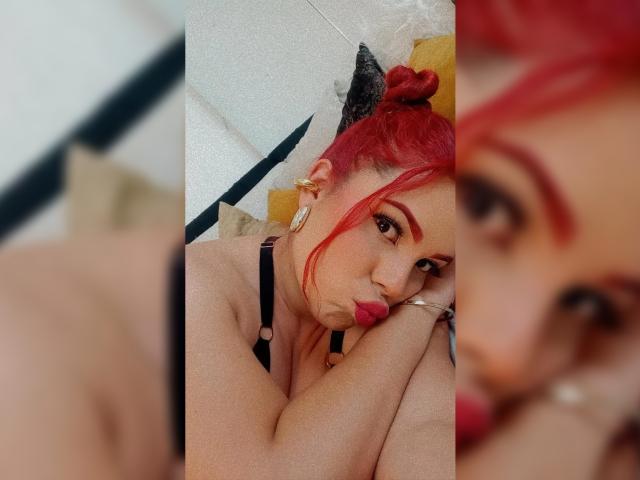 SelenaTyler - Porno na żywo i seks kamera - 19860874