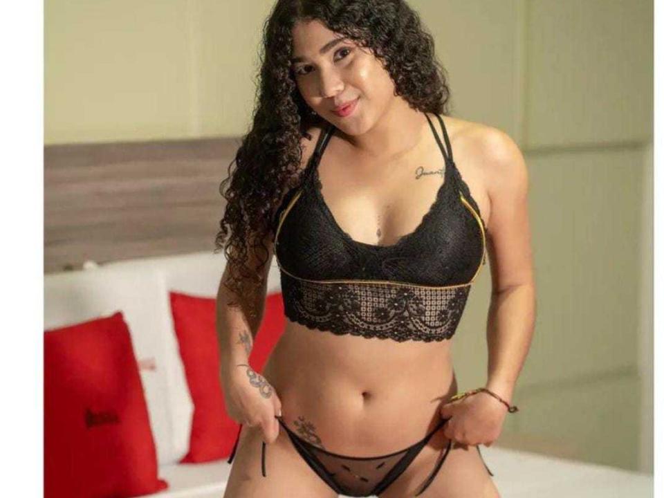 WinonaRoberts - Live porn &amp; sex cam - 19869702