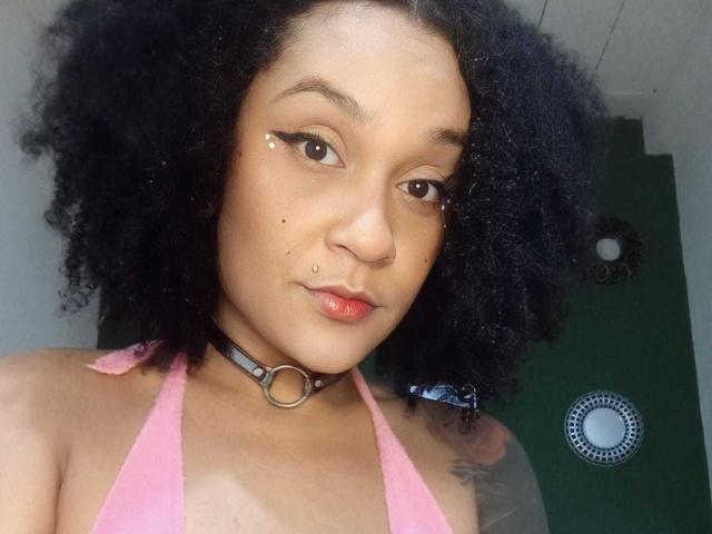 AmyStone69 - Live sex cam - 19876470