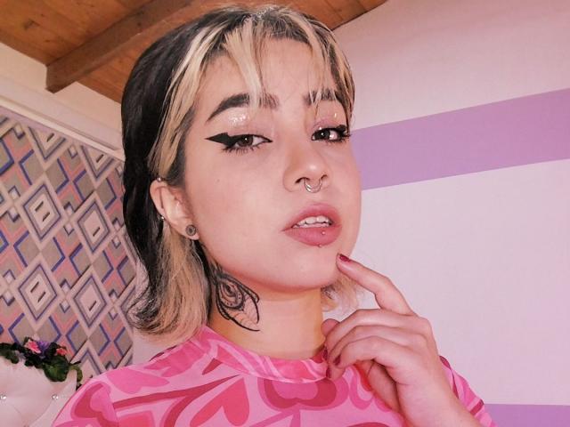 EmmaPresth - сексуальная веб-камера в реальном времени - 19876938