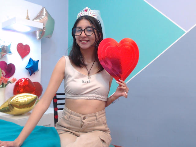 AlishaJames - Sexe cam en vivo - 19876966