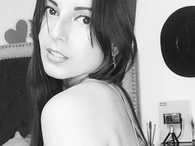 StefyThomson - Live porn &amp; sex cam - 19878534