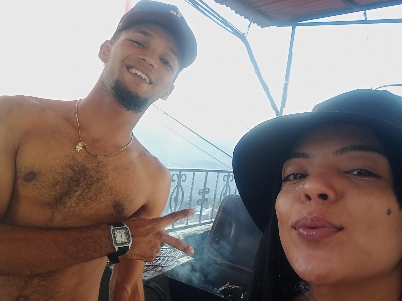 AryAndJordan - Live porn &amp; sex cam - 19886974