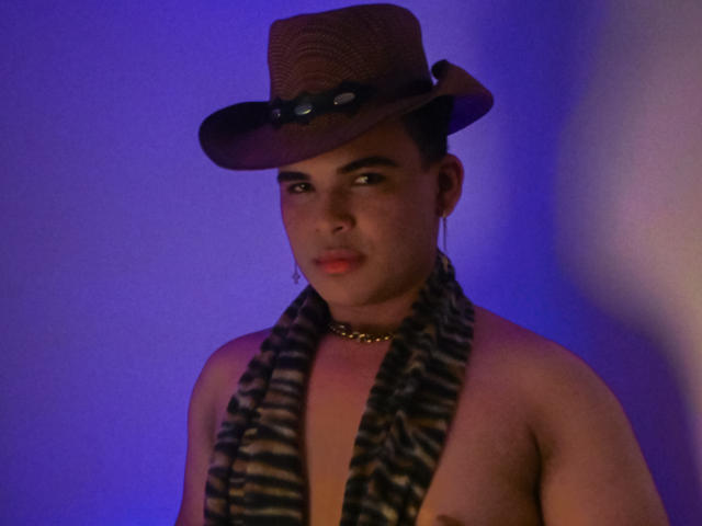 GianHot - Live porno og sexkamera - 19894730