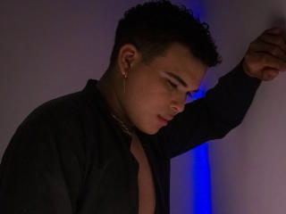 GianHot - Live porno og sexkamera - 19894742