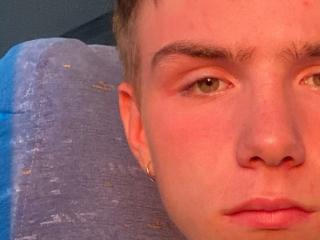 MixiLobe - Live porn &amp; sex cam - 19899386