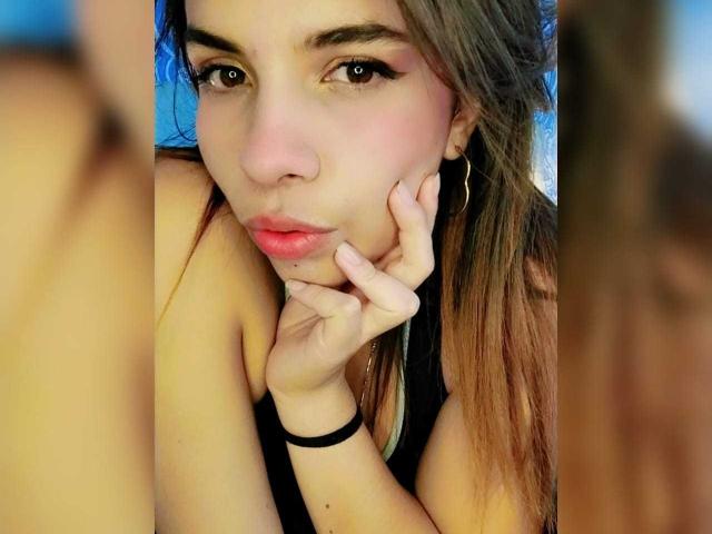 VioletaStone - Live porn &amp; sex cam - 19900178