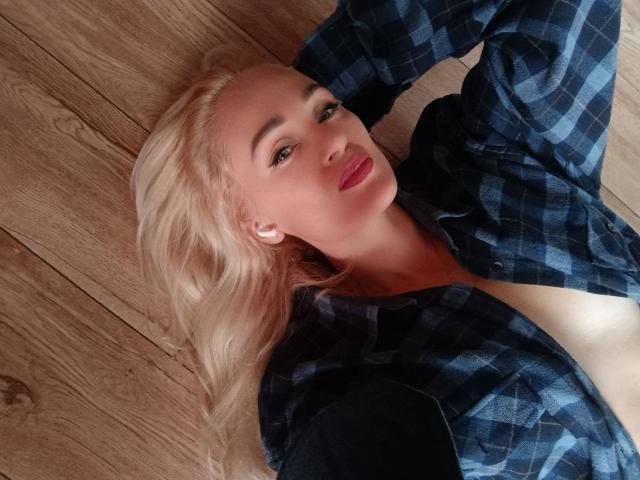 ElisMiracle - Live porn &amp; sex cam - 19903922