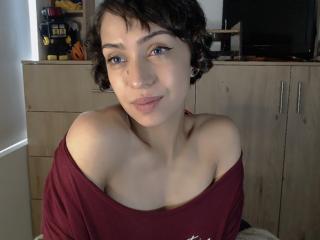 ElaDevilany - Live porn &amp; sex cam - 19904638