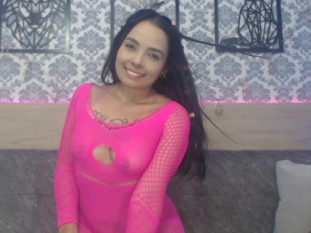 IrisHill69 - Live porn &amp; sex cam - 19906418