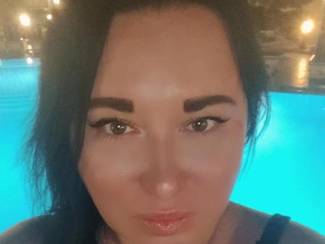 SweetXMilfa - Live porn &amp; sex cam - 19908042