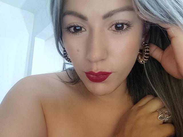 NathaliaDoesIt - Live porn &amp; sex cam - 19909182