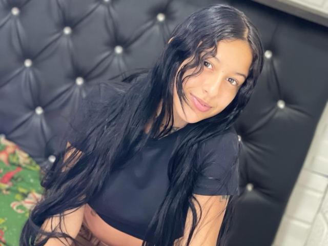 PriscillaPhyllis - Live porn &amp; sex cam - 19910130