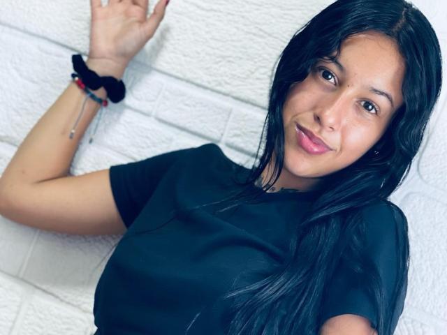 PriscillaPhyllis - Live porn &amp; sex cam - 19910138