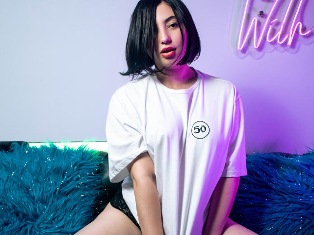 ZoeMilis - Live porn &amp; sex cam - 19913126