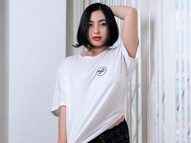 ZoeMilis - Camera khiêu dâm &amp; quyến rũ trực tiếp - 19913226