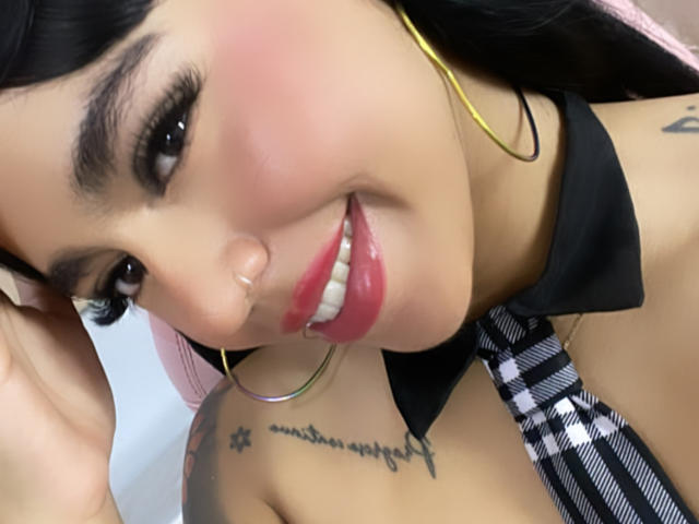 ThaliaCasstro - Live porn &amp; sex cam - 19916050