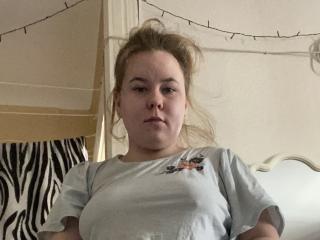 MicheleDominica - Sexe cam en vivo - 19916210