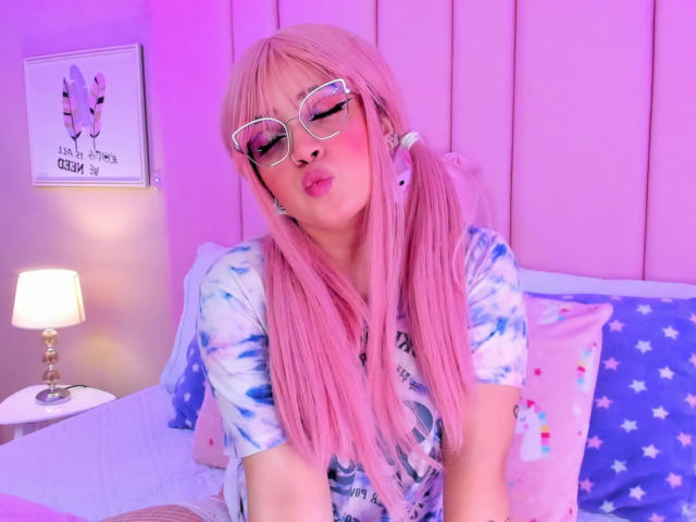 TracieLowe - сексуальная веб-камера в реальном времени - 19919510