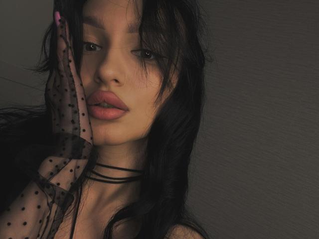 MaleficentaFine - Sexe cam en vivo - 19920054