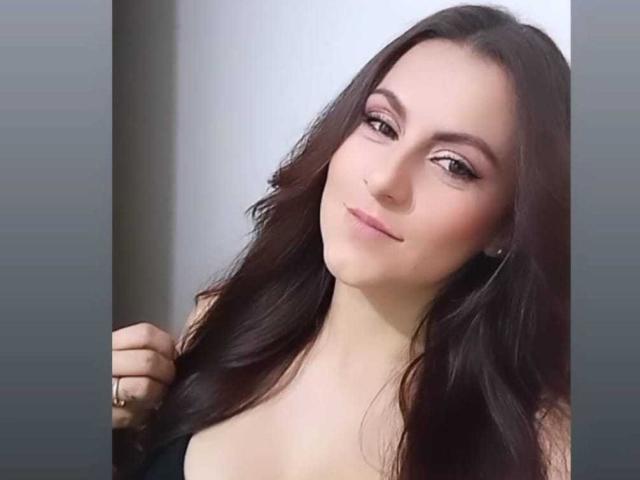 StephanieMarrien - Live porn &amp; sex cam - 19923022