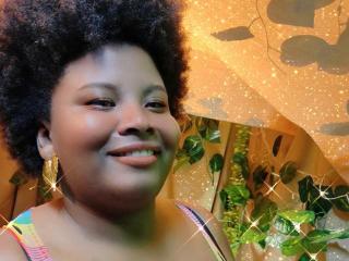 LatinHotMiriam - Sexe cam en vivo - 19923102