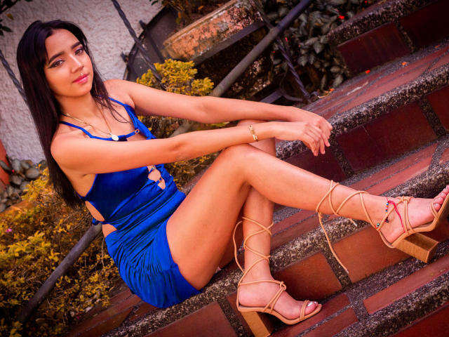 AlliceClarke - сексуальная веб-камера в реальном времени - 19924466