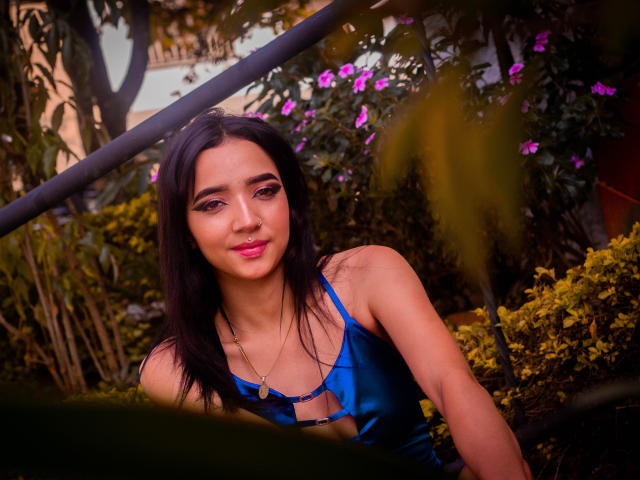 AlliceClarke - Sexe cam en vivo - 19924474